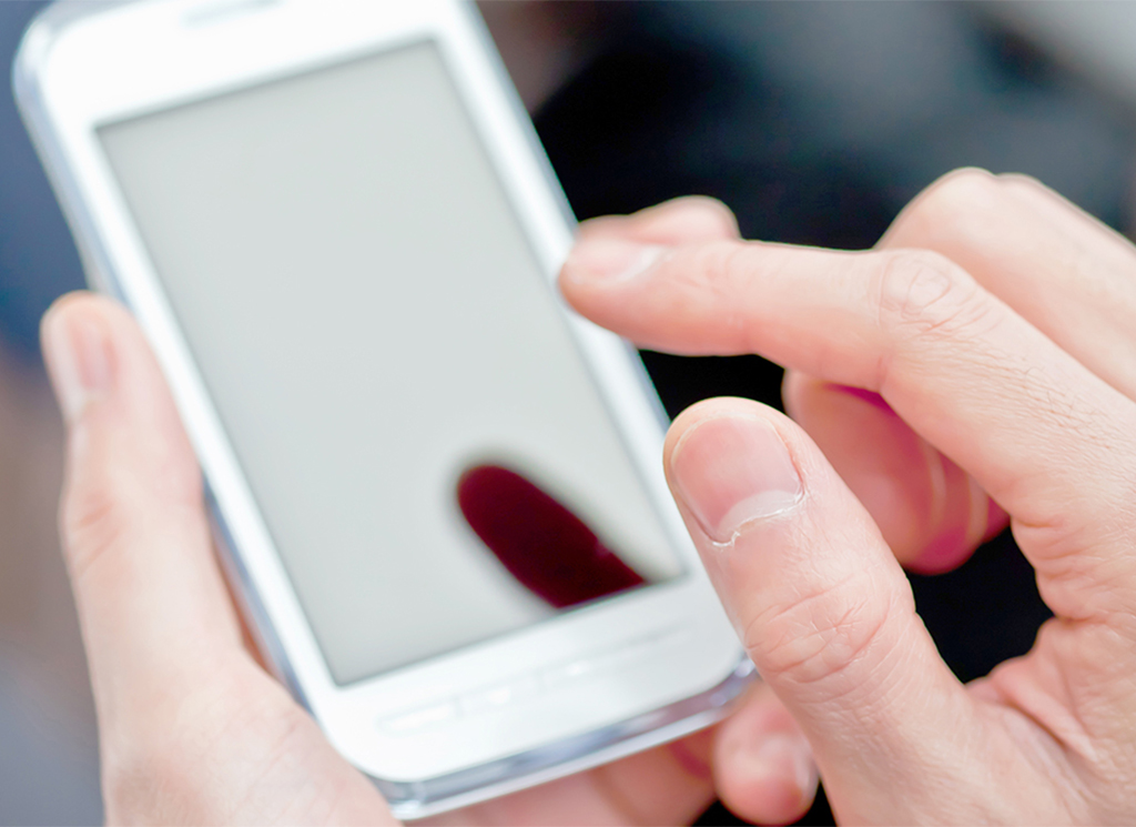 南丹市園部町・眠り猫整骨院・保険会社へ当院で治療することを連絡する