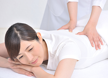 南丹市園部町・眠り猫整骨院・骨盤のゆがみ・矯正